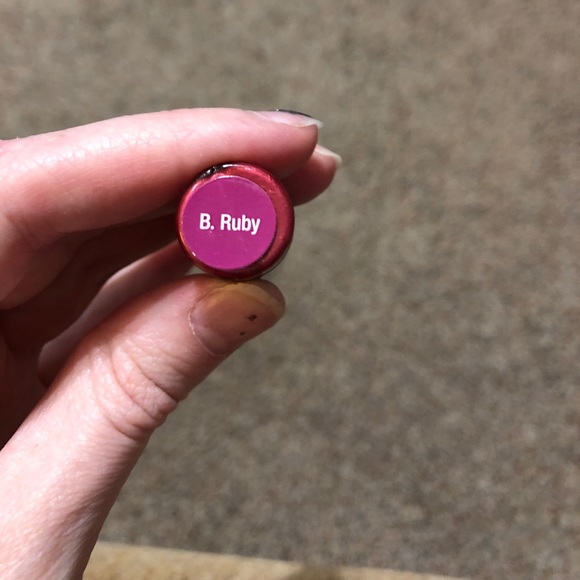 LipSense B. Ruby - Picture 2 of 2