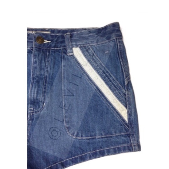 SOLD FREE PEOPLE Sweet Surrender Denim Shorts - Picture 3 of 7