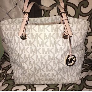 Michael Kors Jet Set Vanilla-