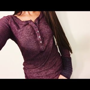 PRICE DROP❗️⬇️Purple Buttoned Henley💜💁🏻