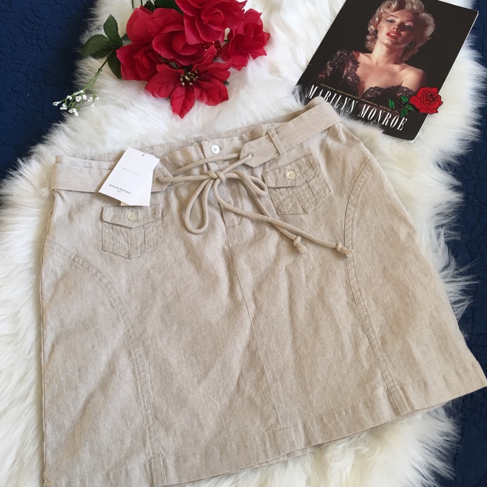 BANANA REPUBLIC Khaki Skirt with Tie String Belt