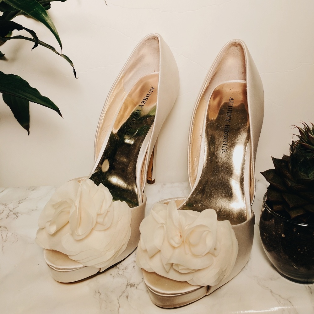 Audrey Brooke Satin Pumps