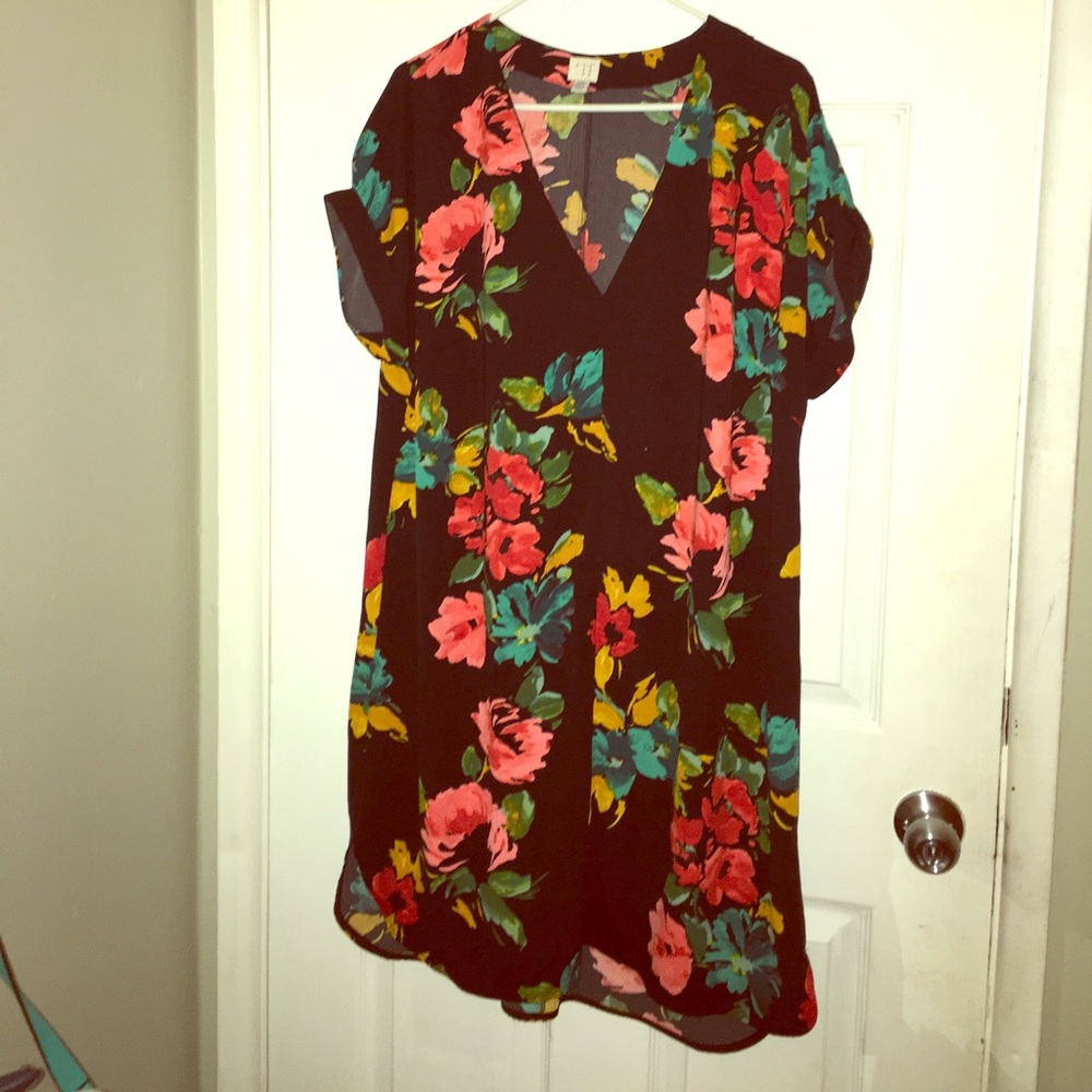 🖤SOLD🖤 Black  floral dress🖤🖤🖤 👗