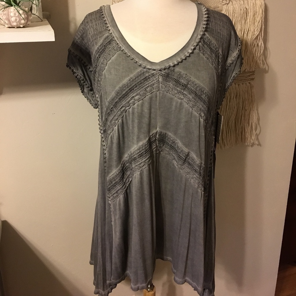 NWT XL Knox Rose Top