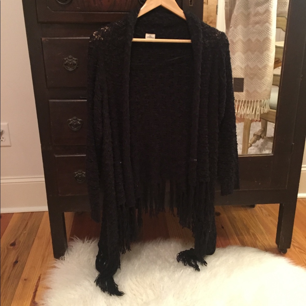 Black O'Neill sweater