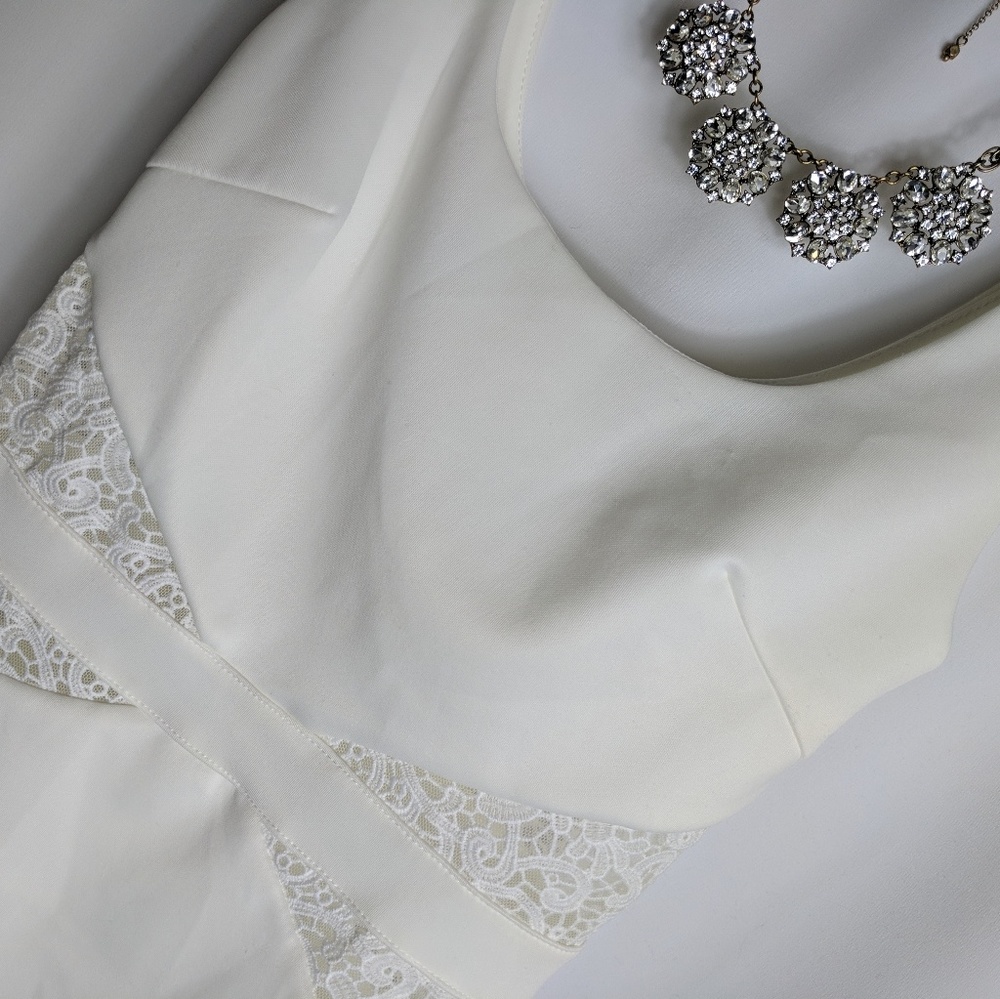 Lulu's Lace Insert Midi - Picture 2 of 6