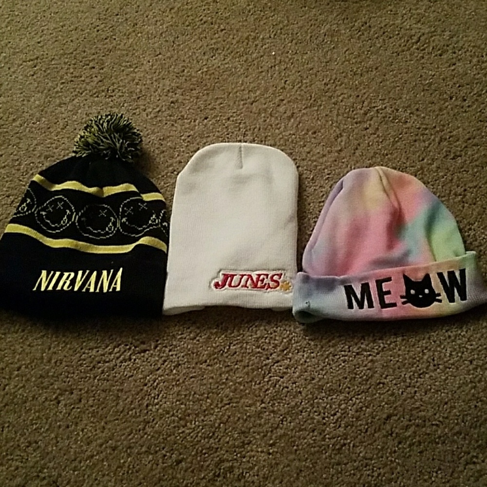 Hot Topic Hat Bundle