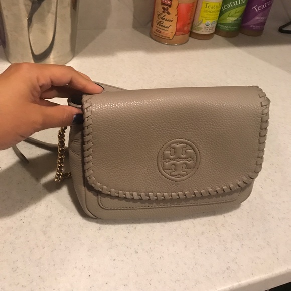 🌹🌹🌹SOLD-Tory Burch crossover🌹🌹🌹 - Picture 5 of 6