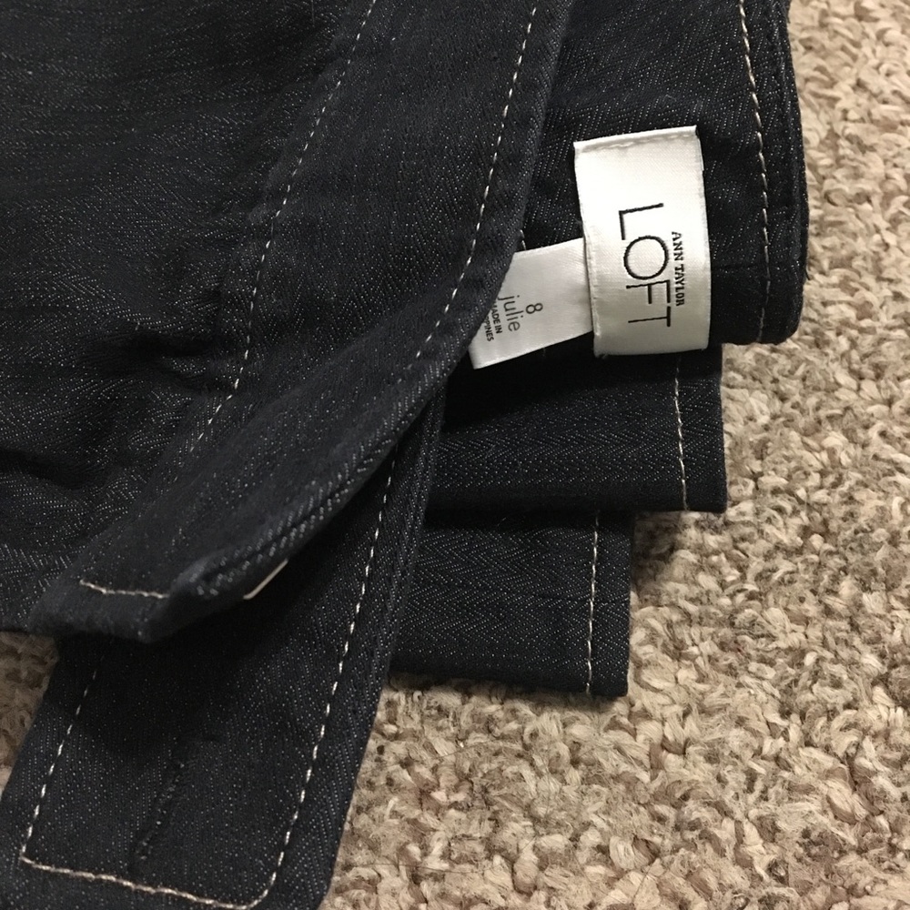 Loft size 8 Julie capris
