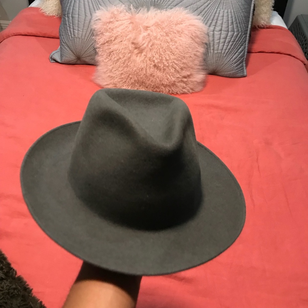 Vintage fedora hat