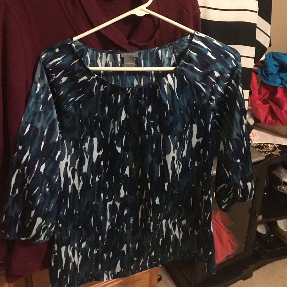 Ann taylor silky top