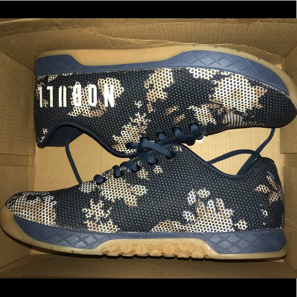 No Bull trainers. Size 9