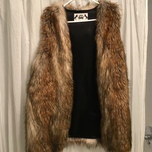 Faux fur vest by Safari by imposter