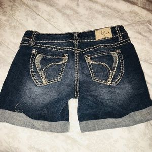 shorts 5/6 size