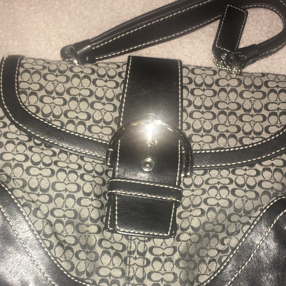 Authentic Coach Purse - Picture 2 of 5