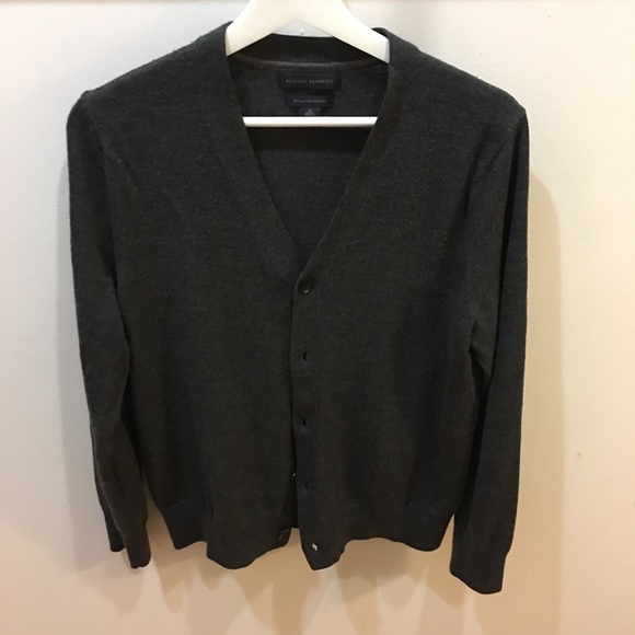 Gray Cardigan - Picture 1 of 2