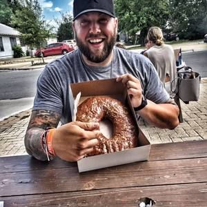 Meet your Posher, Cameron