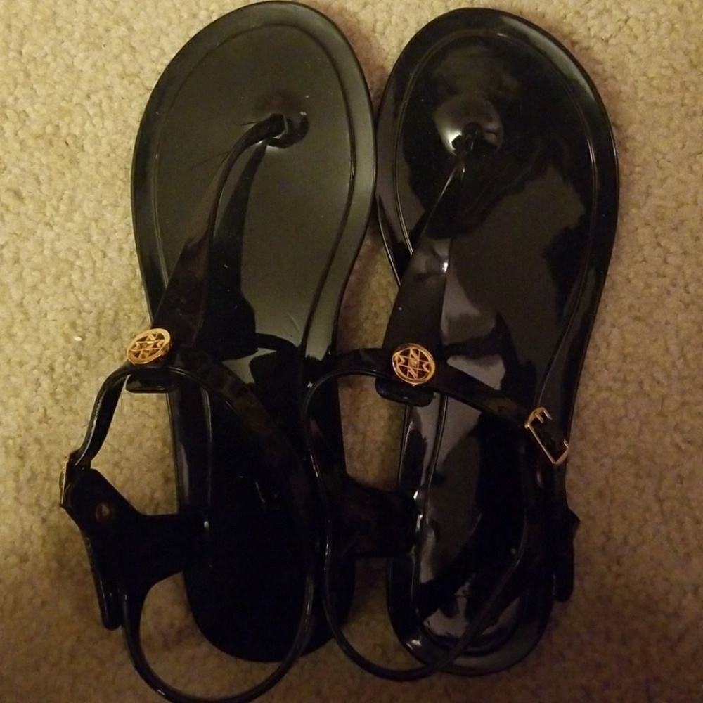 Nicole Miller Black Jelly sandals