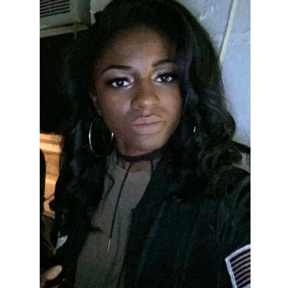 Meet your Posher, Cierra