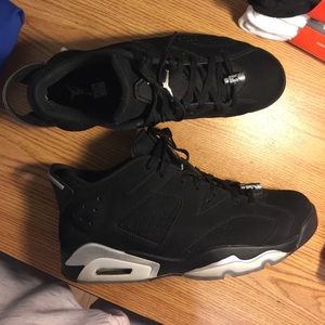Jordan Retro 6 “Chrome” size 13