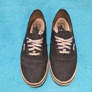 Woman’s Vans//OPEN TO OFFERS