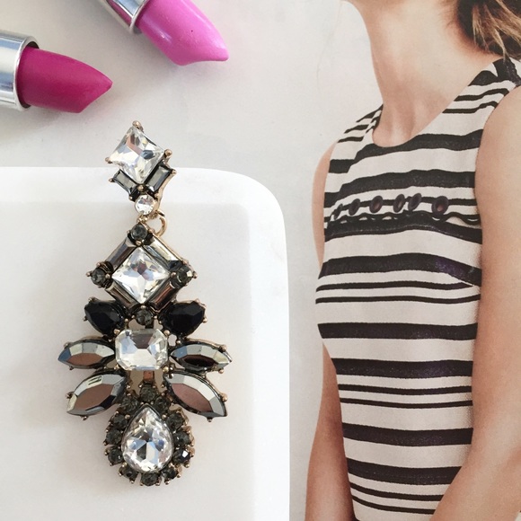 "Victoria" Earrings || Silver Crystal Statement - Picture 5 of 8