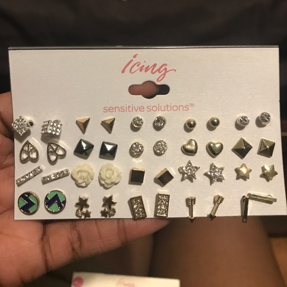 Two Icing Earring Packs - Picture 2 of 3