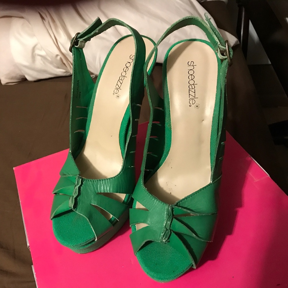 Green Platform heels