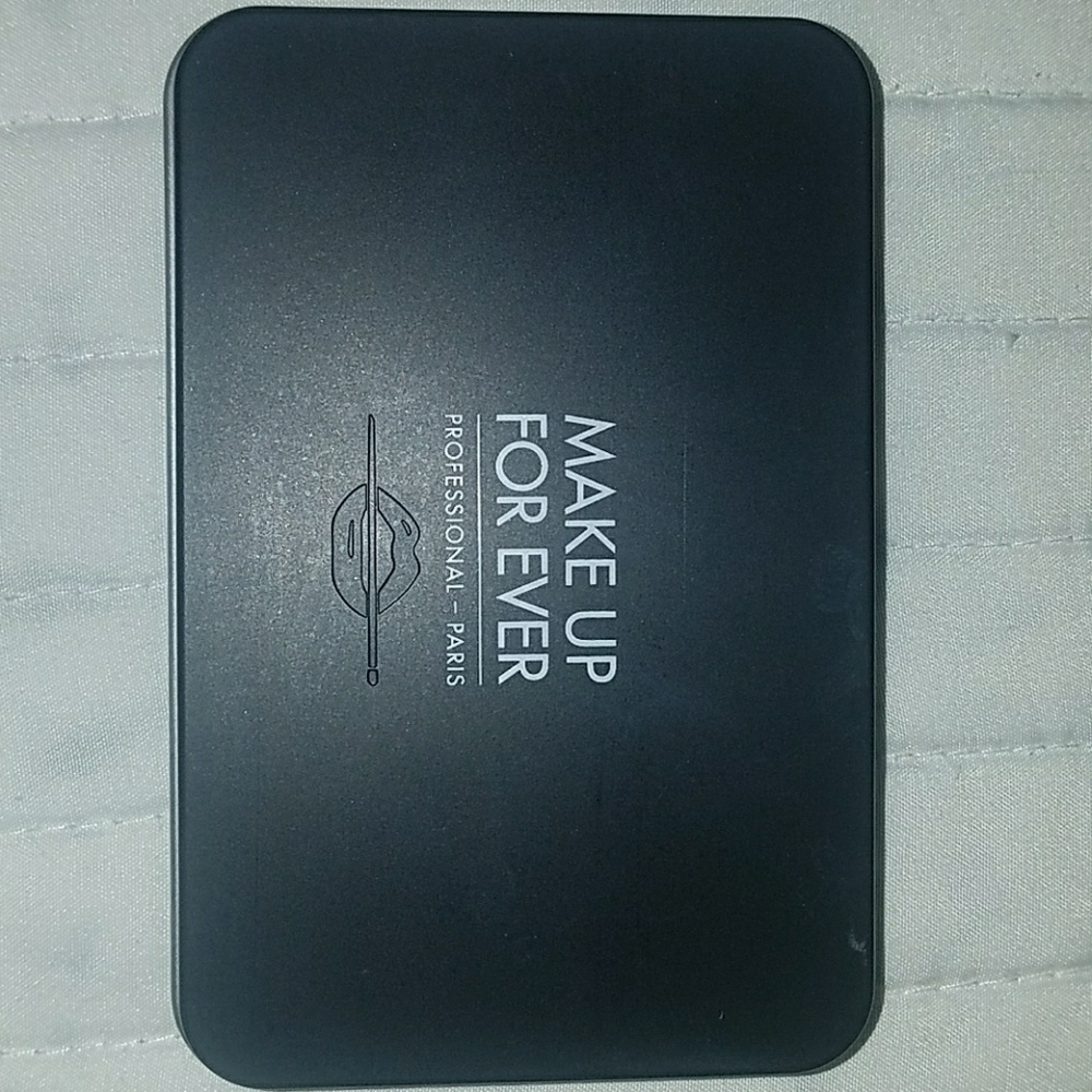 Makeup Forever Highlight Sculpt and Blush palette