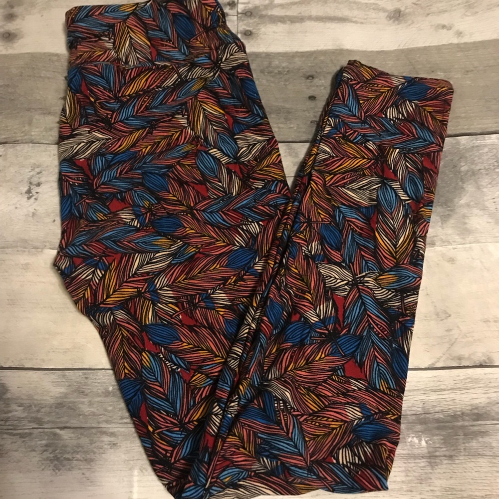 NEW**TODAY ONLY SALE! One Size Lularoe Leggings
