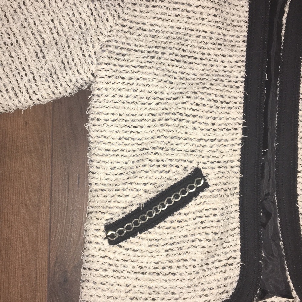 Cropped jacket - Picture 2 of 4
