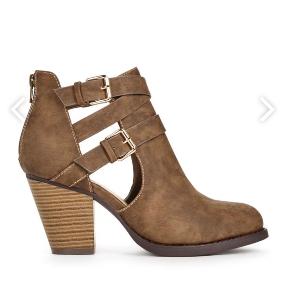 Jax Cutout Bootie