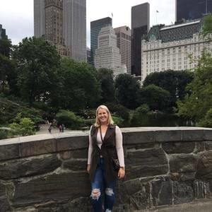 Meet your Posher, Sara