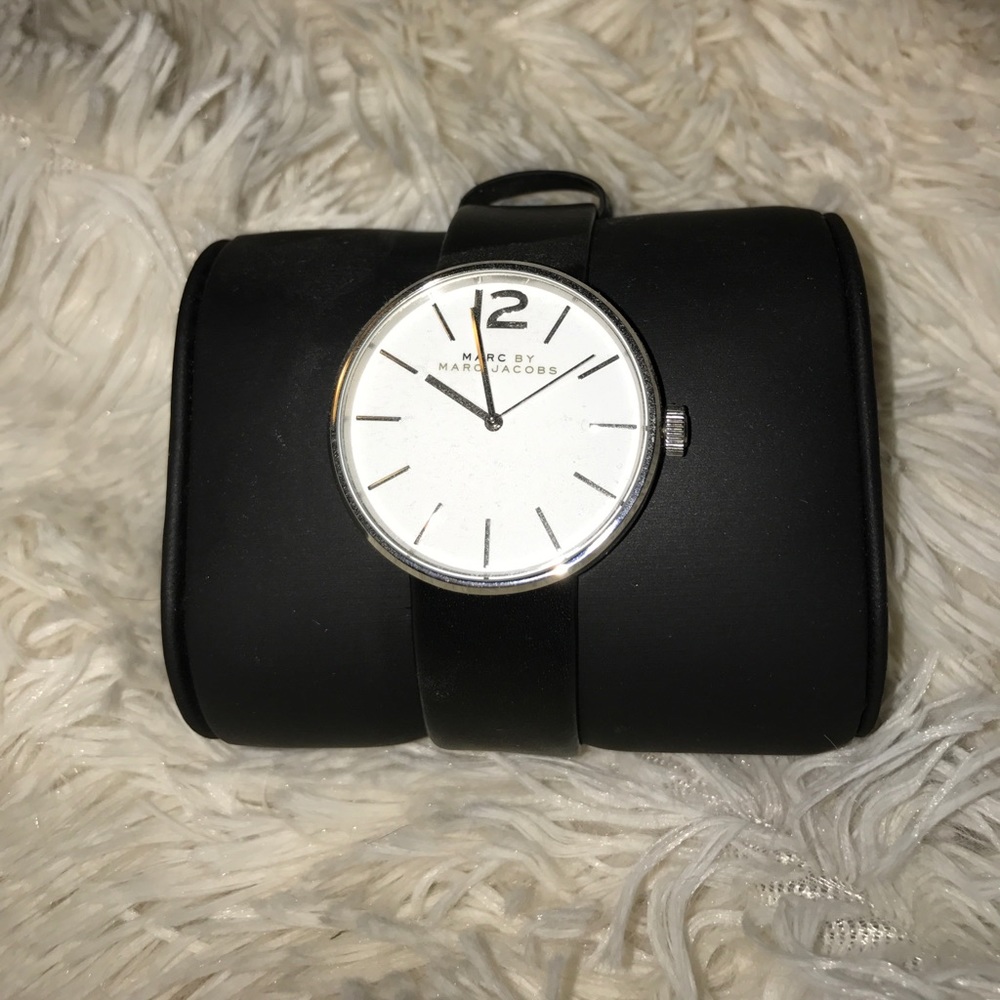 Authentic Marc by Marc Jacobs Leather Womens Watch