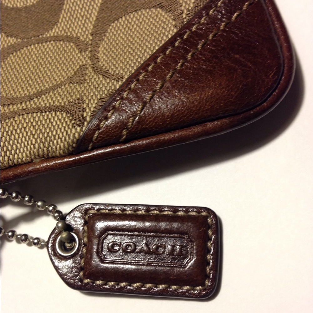 Like New Coach Wristlet Purse