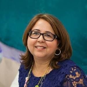 Meet your Posher, Elizabeth