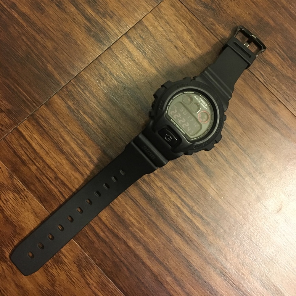 Casio Matte Black G-Shock Water Resistant Watch
