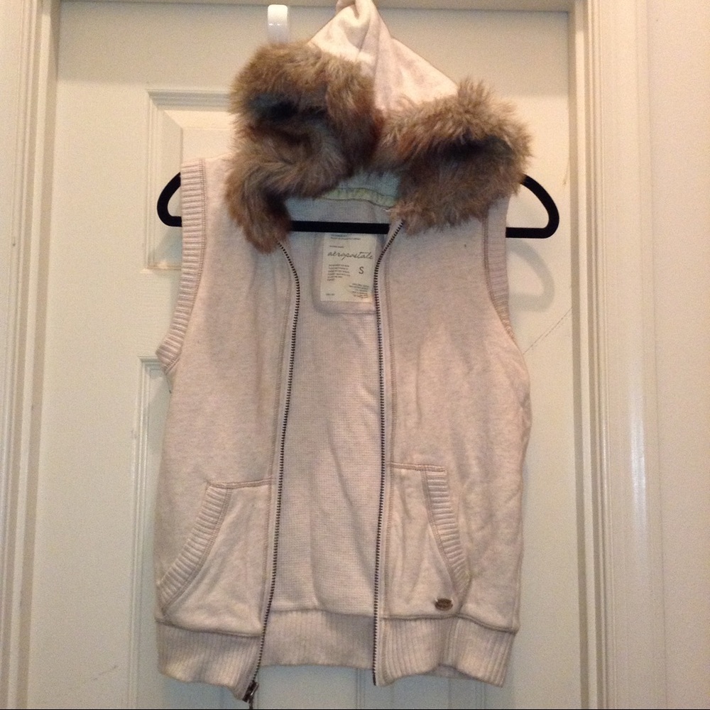 Warm Hooded Vest