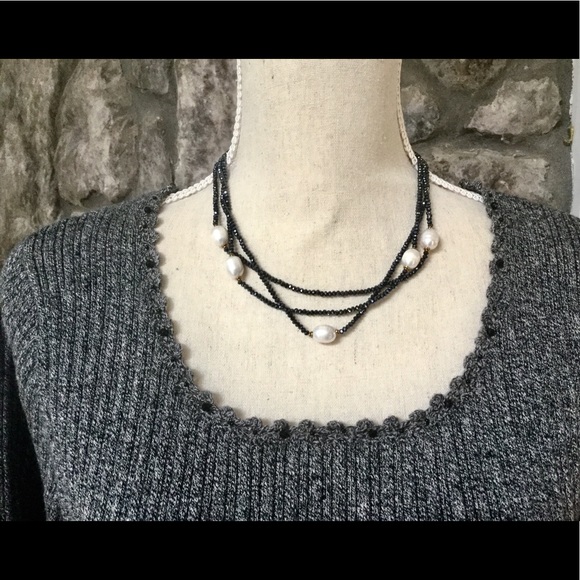 Genuine Pearls Dark Blue Crystals Necklace - Picture 3 of 5