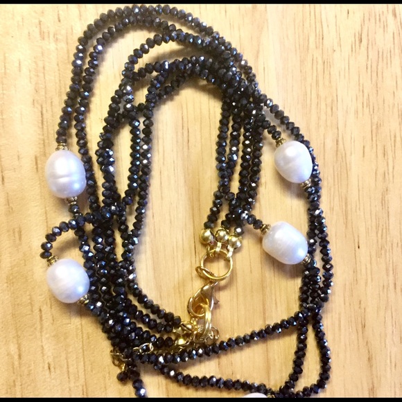 Genuine Pearls Dark Blue Crystals Necklace - Picture 2 of 5