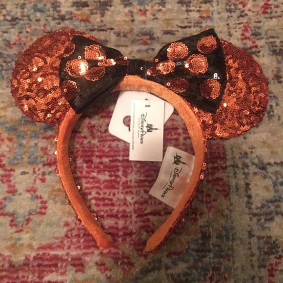 disneyland limited edition halloween minnie ears