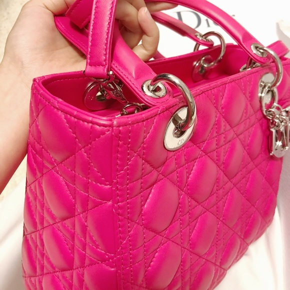 CHRISTIAN DIOR Quilted Lambskin Leather Medium - Picture 7 of 8