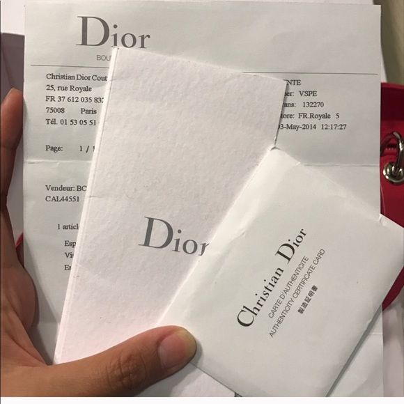 CHRISTIAN DIOR Quilted Lambskin Leather Medium - Picture 8 of 8