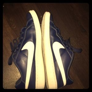 Nike Court Royale/Navy Blue