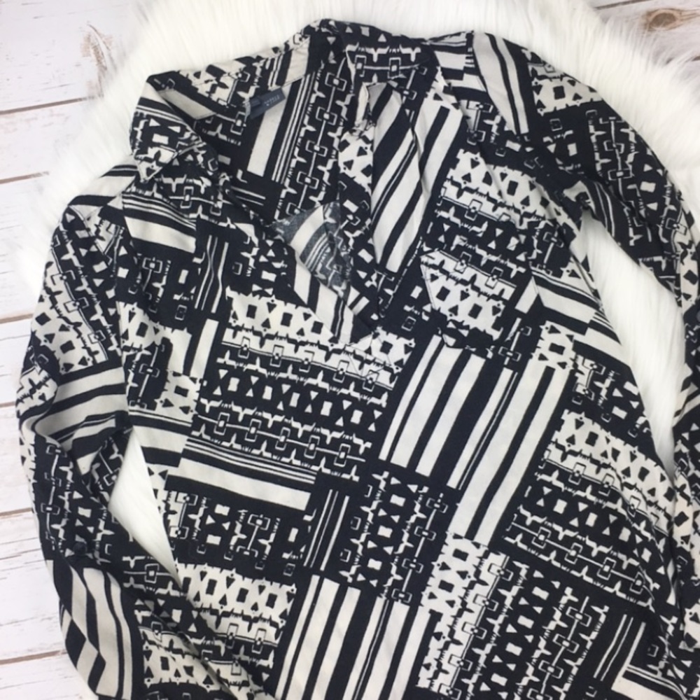 Sparkle & Fade Tunic - Picture 1 of 8