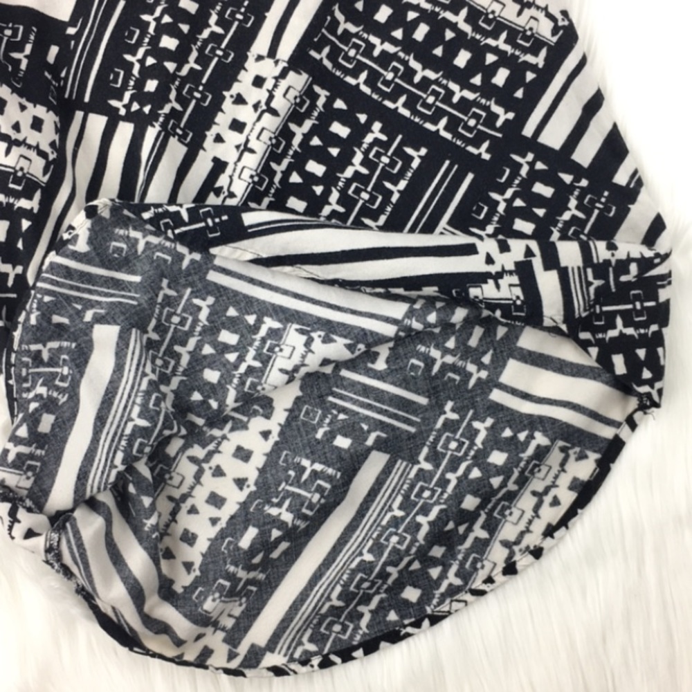 Sparkle & Fade Tunic - Picture 8 of 8