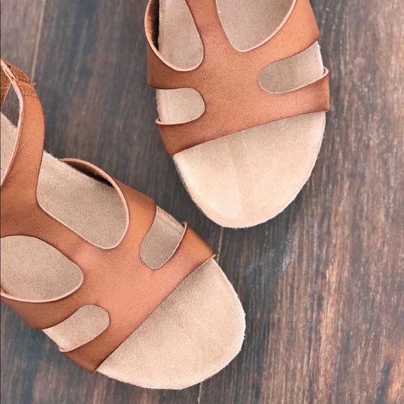 Boho Chic Wrapped Wedge Sandal - Picture 4 of 8