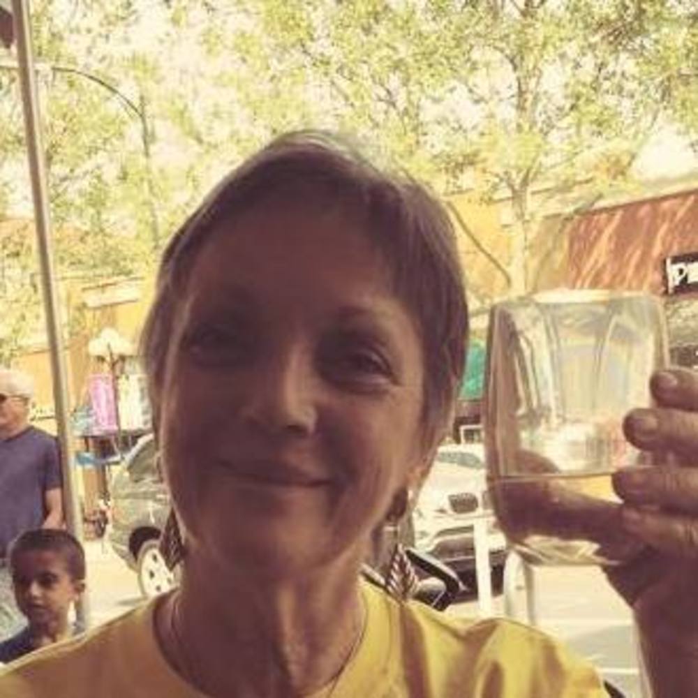 Meet your Posher, Julie