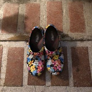 Nursing/Caregiver Shoes