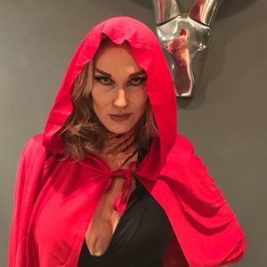 Meet your Posher, Paige